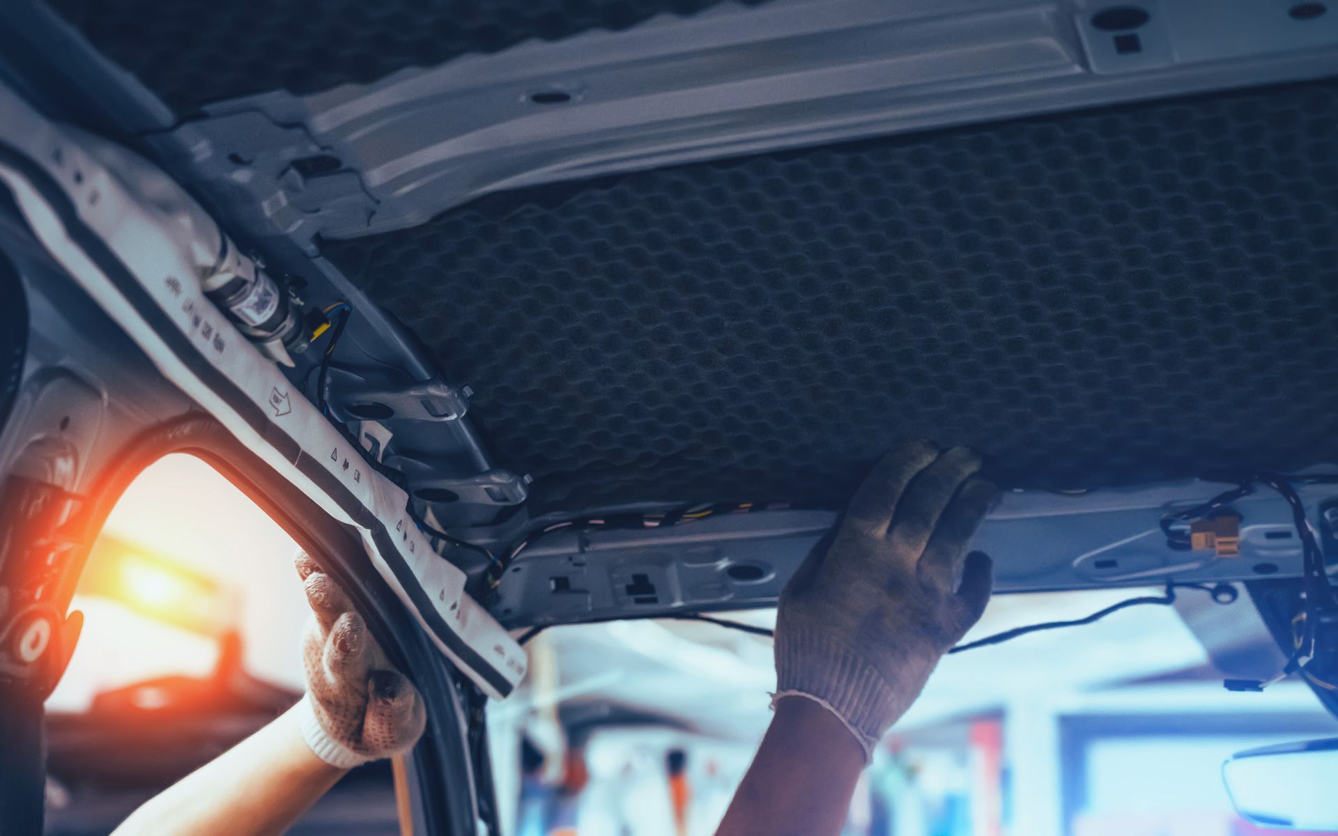 Peredam Suara Mobil Mobil Premium
